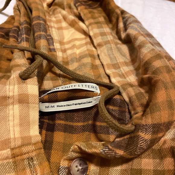 Flannel hoodie over shirt with button down and drawstring bottom - Picture 4 of 5